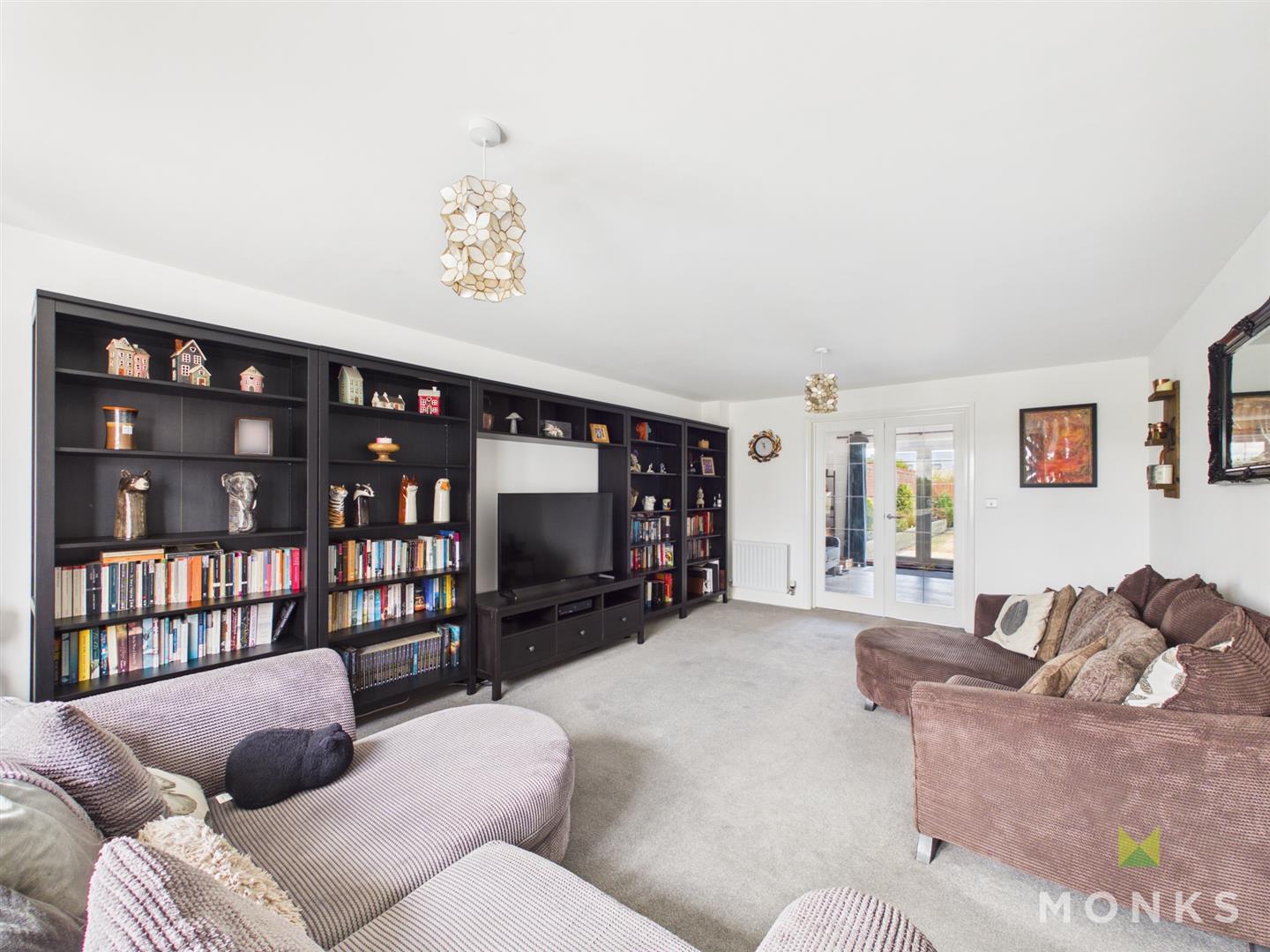 1 Pewit Close, Shrewsbury, SY5 8QH For Sale